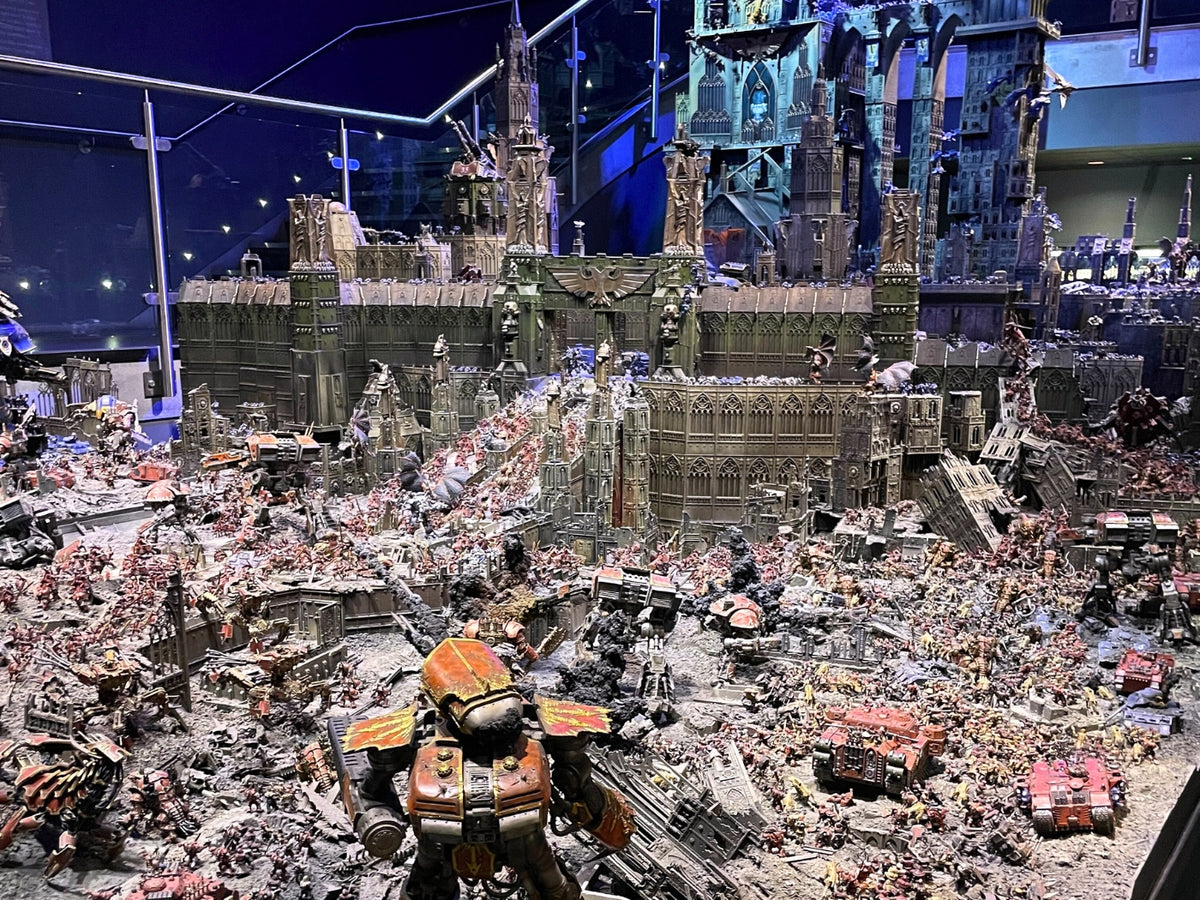Warhammer_World_1200x1200_crop